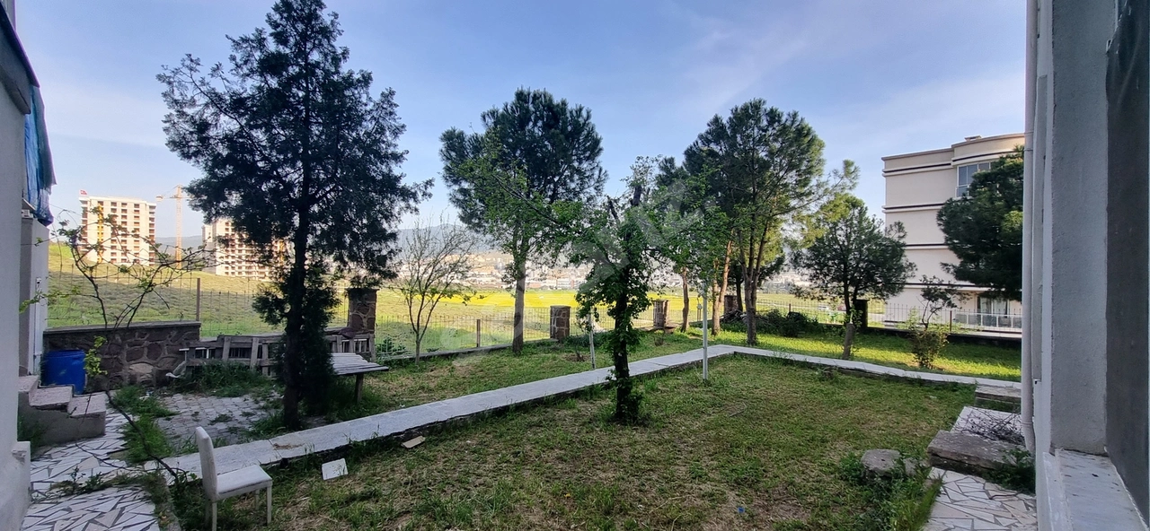 İZMİR MENEMEN KAZIMPAŞA (HIDIRTEPE) ' DA KİRALIK DAİRE