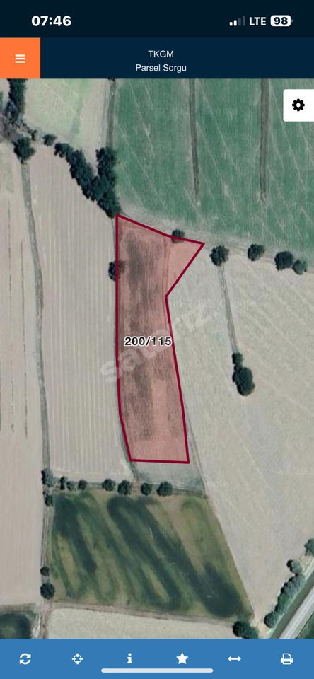 ERZİNCAN AKYAZIDA SATILIK FIRSAT 4642 M2 SULU TARLA