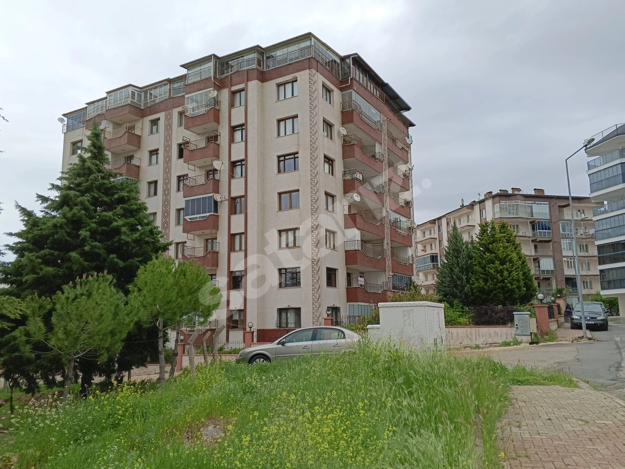 Kemalöz'de Doğa Manzaralı, Geniş 3+1, Doğu-Güney Cephe Lüks Daire