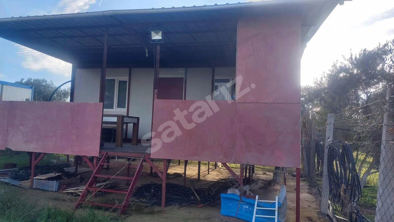 HELVACI'DA TEK TAPULU ELEKTİRİK SUYU OLAN ZEYTİNLİK