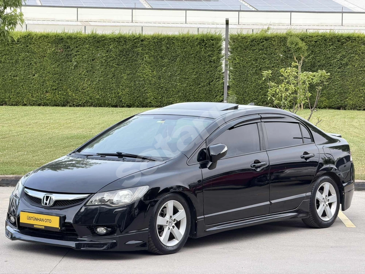 ÜSTÜNHAN OTO'DAN SUNROOFLU OTOMATİK HONDA KARTA 12 TAKSİT İMKANI