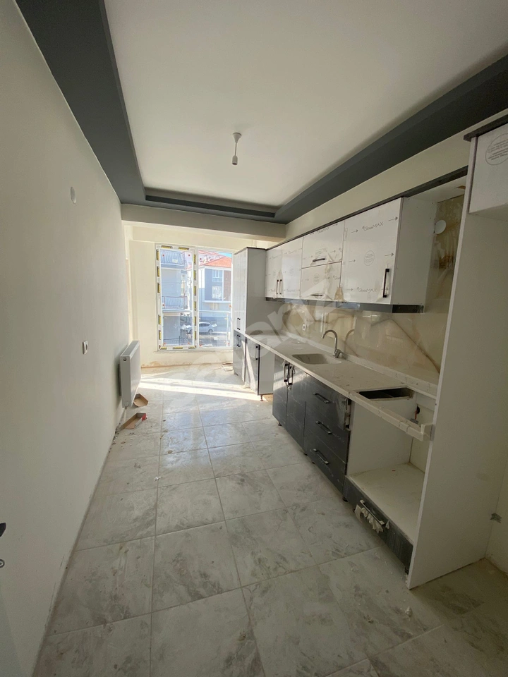 BURDUR MERKEZ BAĞLAR MAH. BALKONLU SATILIK 3+1 FERAH DAİRE