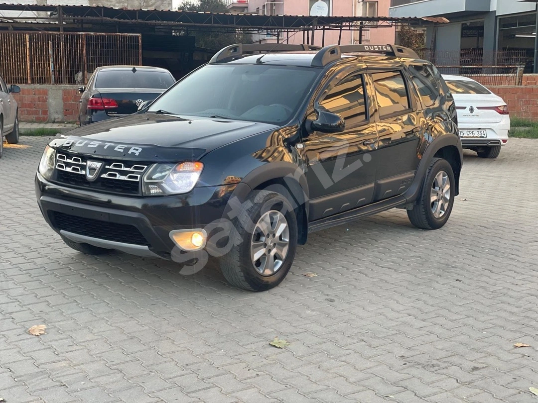 2015 MODEL DACIA DUSTER EN DOLUSU LAUREATE DEĞİŞENSİZ