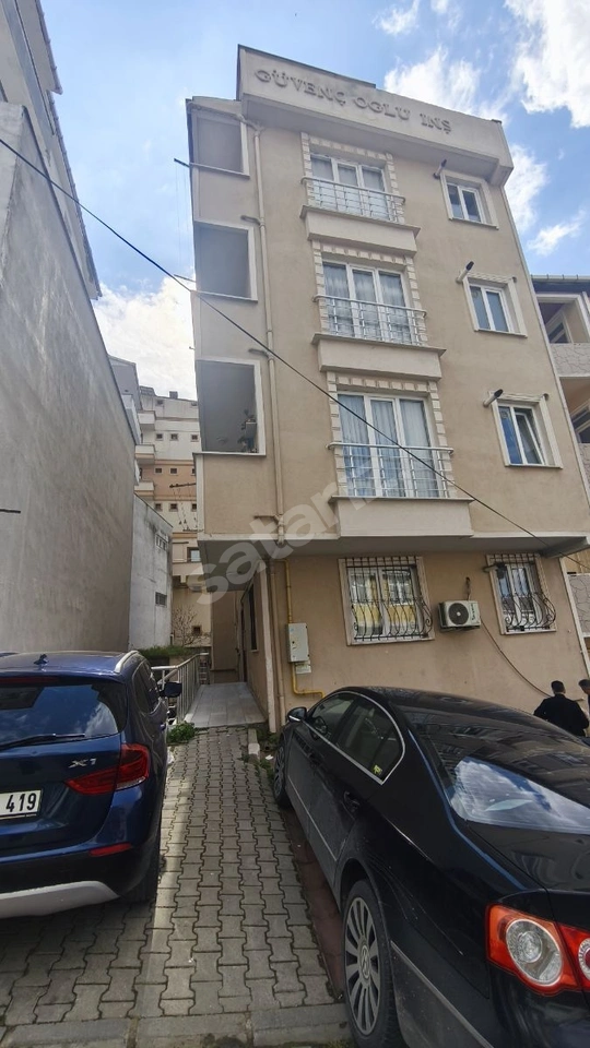 ACİL SATILIK! Çayırova İnönüde İskanlı, Bakımlı 3+1 Bahçe Katı