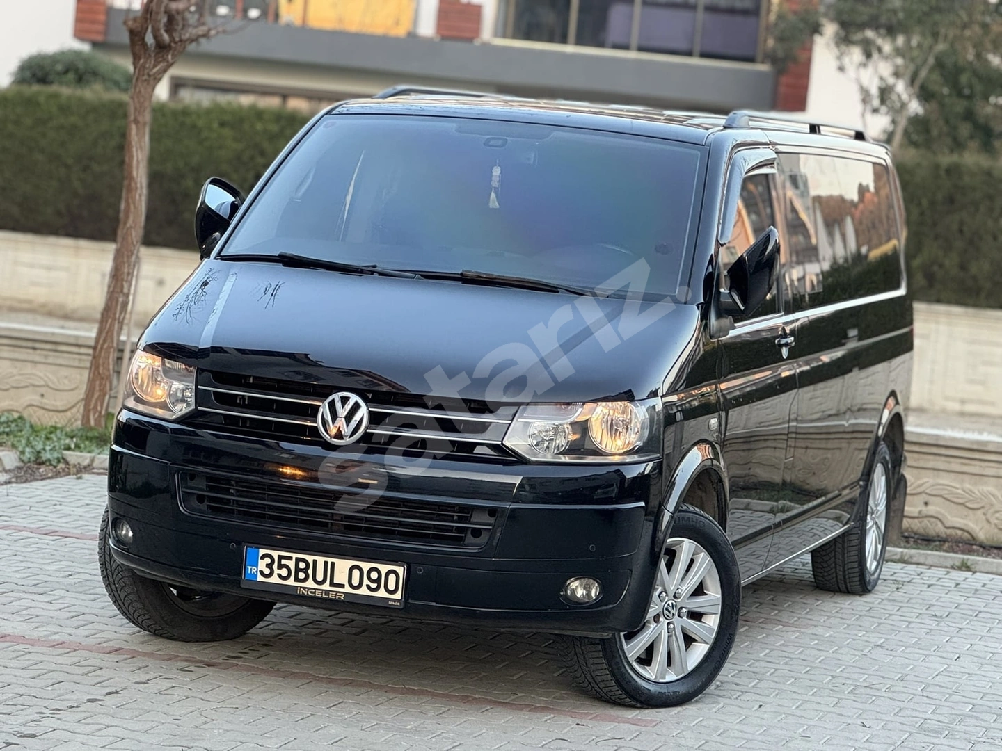 İNCELER OTOMOTİV'DEN 2014 CARAVELLE 2.0TDI DSG OTOMOBİL E.KAPI
