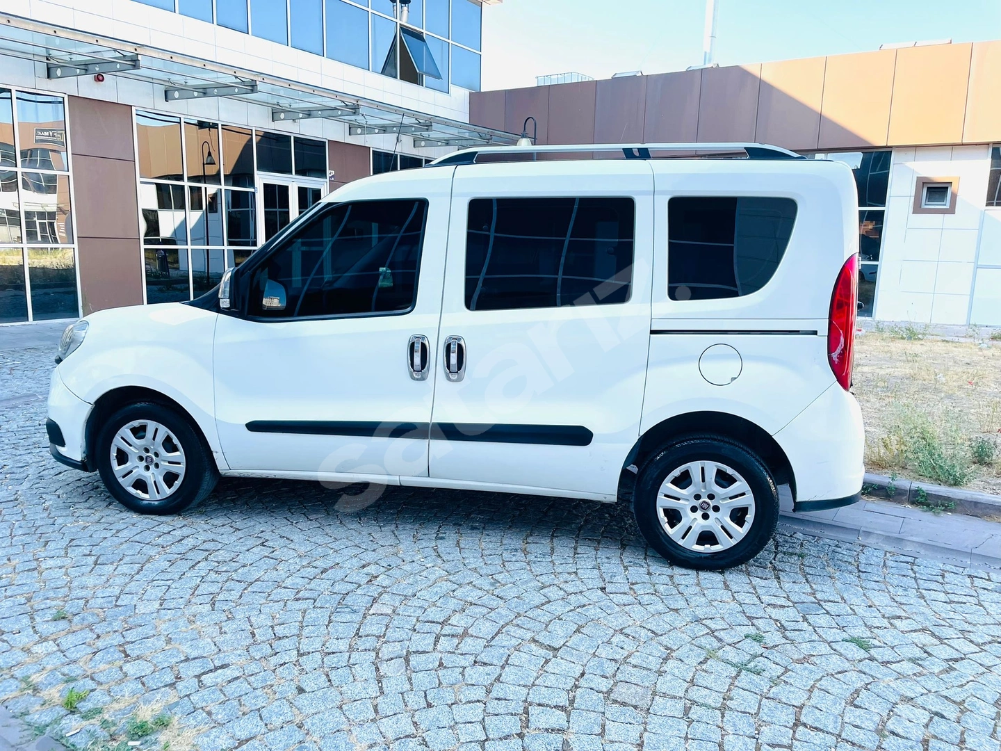 DORE DEN 2015 FİAT DOBLO 1.6 MULTİJET 105 BEYGİR