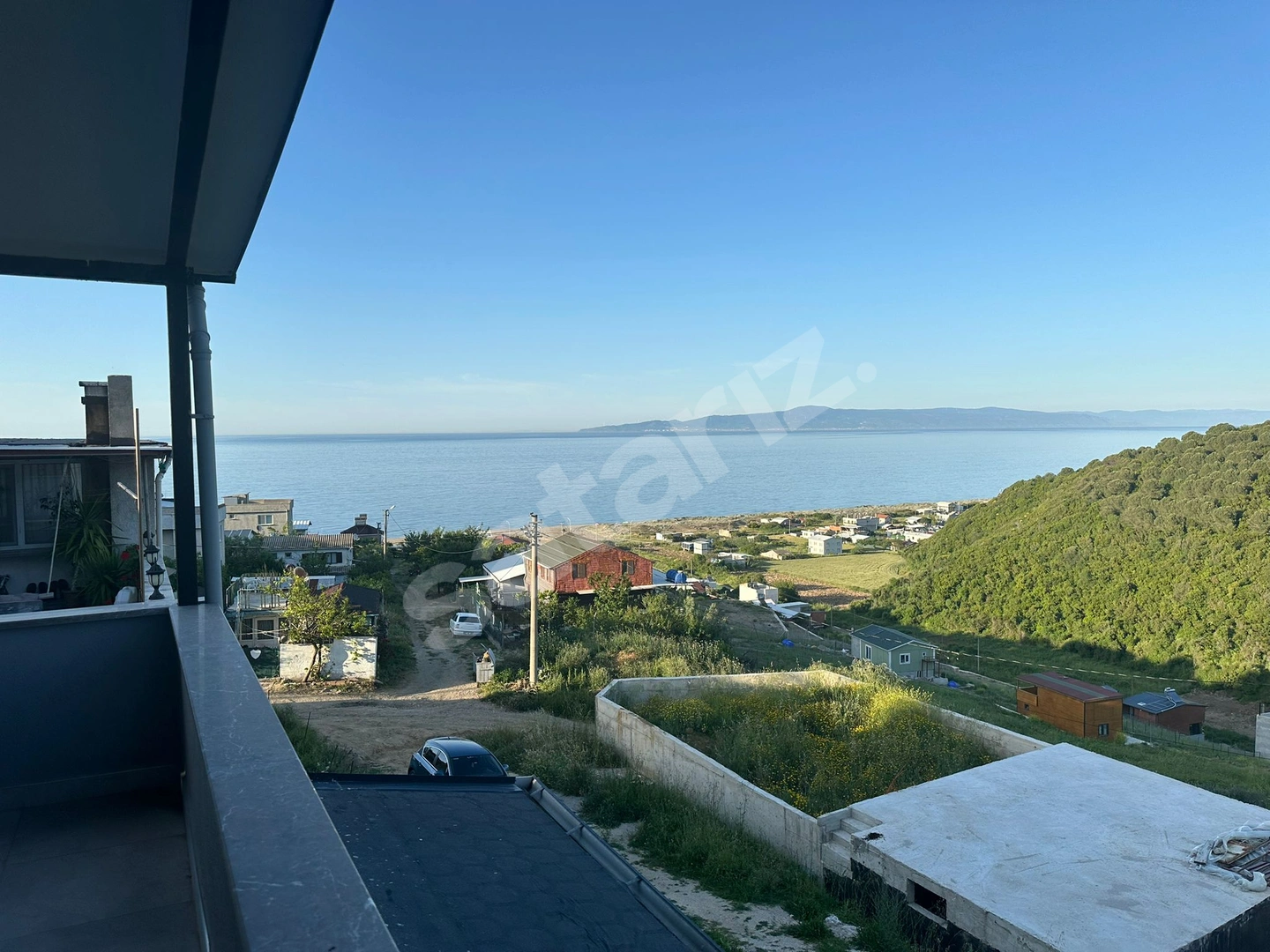 MUDANYA AYAZMA'DA SATILIK 3 KATLI YAZLIK