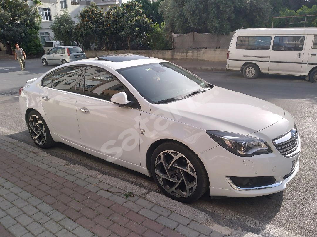 SAHİBİNDEN 2015 MANUEL İNSİGNİA SPORT 182.500 KM