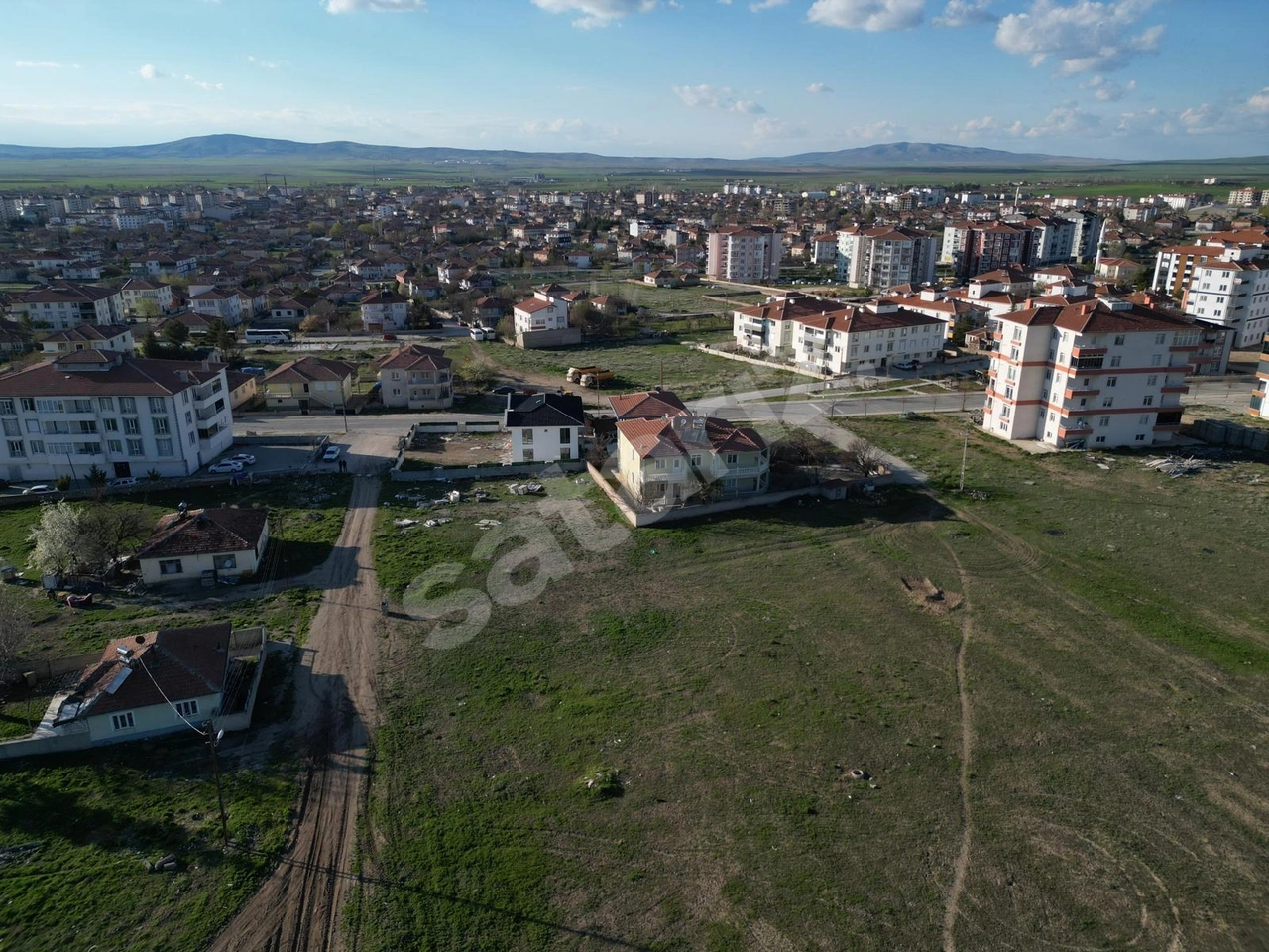 YOZGAT BOĞAZLIYAN MERKEZDE TEK TAPULU SATILIK ARSA