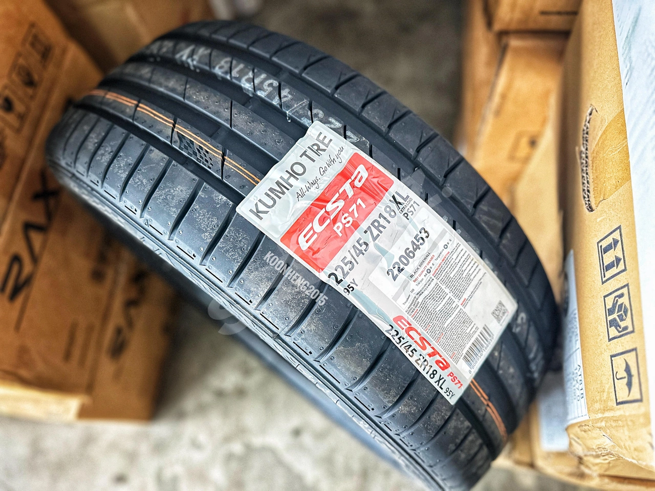 AYAZ OTO 265/40R21 105Y XL KUMHO  PS71 MONTAJ BALANS BEDAVA