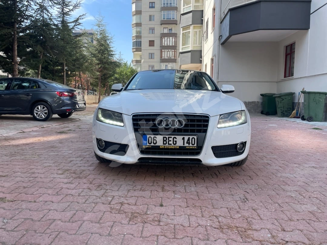 Sahibinden  2012 Model Audi A5 Emsalsiz